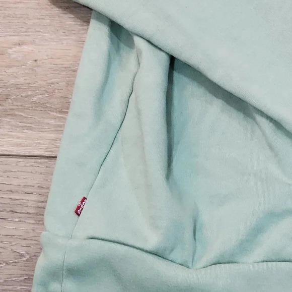 Levi's butterfly floral soft green long sleeve crewneck sweater - Picture 4 of 6